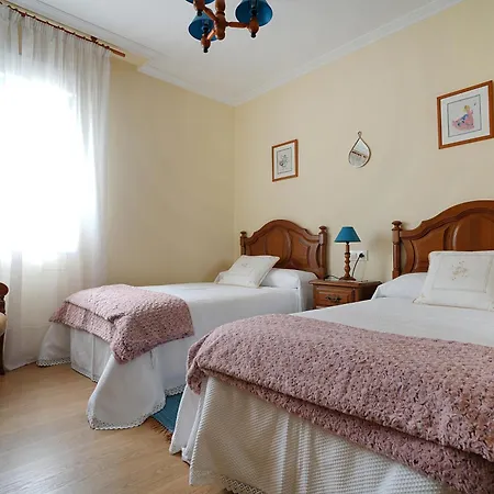 Hébergement de vacances A Casa Do Puente *