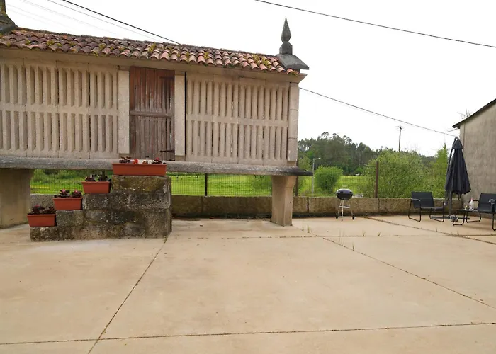 A Casa Do Puente 펜션 Ribadumia